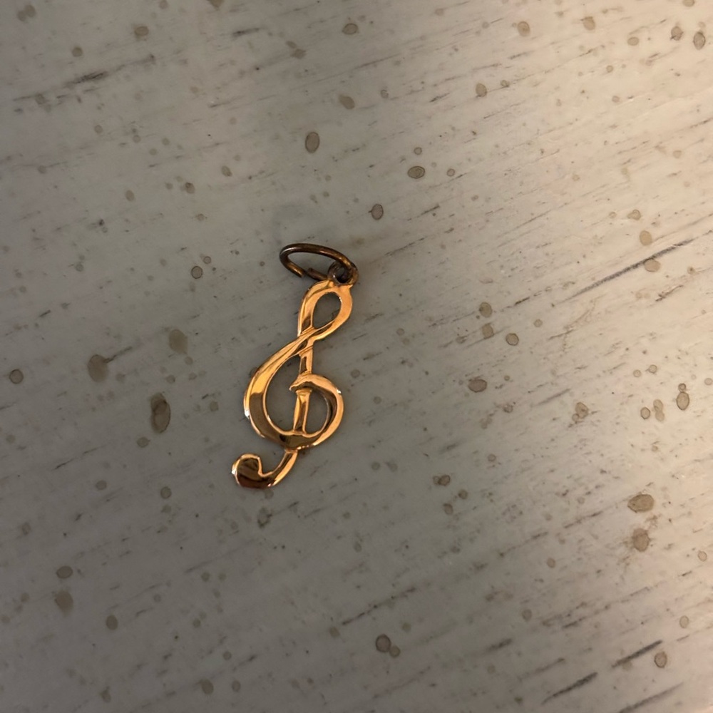 Gold Treble Clef Pendant